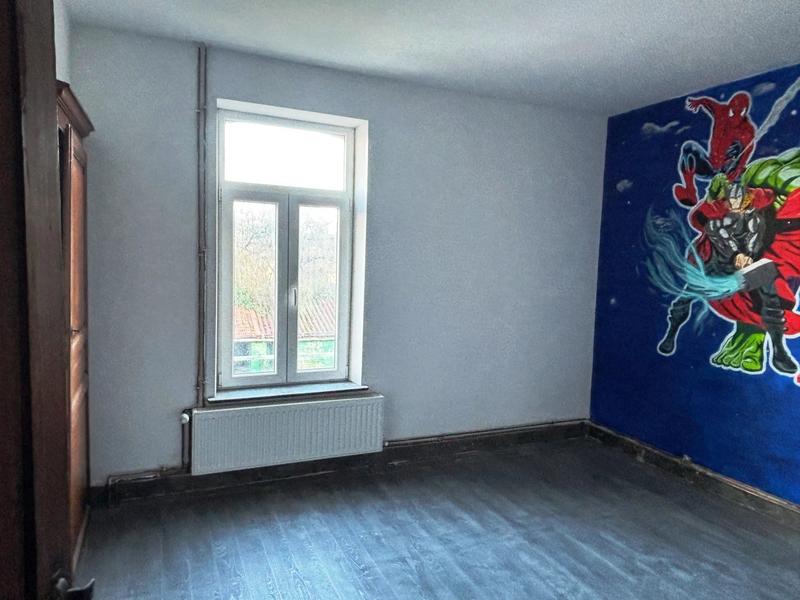 Maison - 90 m² - 6 pièces