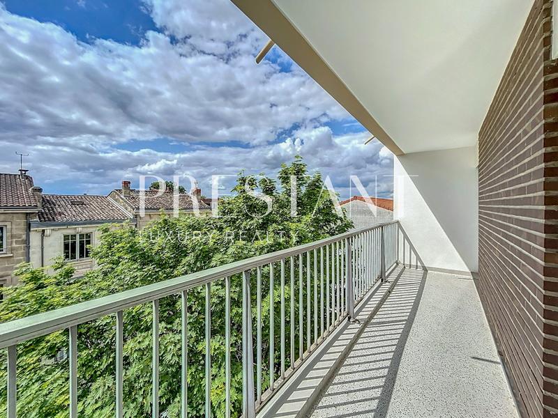 Appartement - 103 m² - 4 pièces