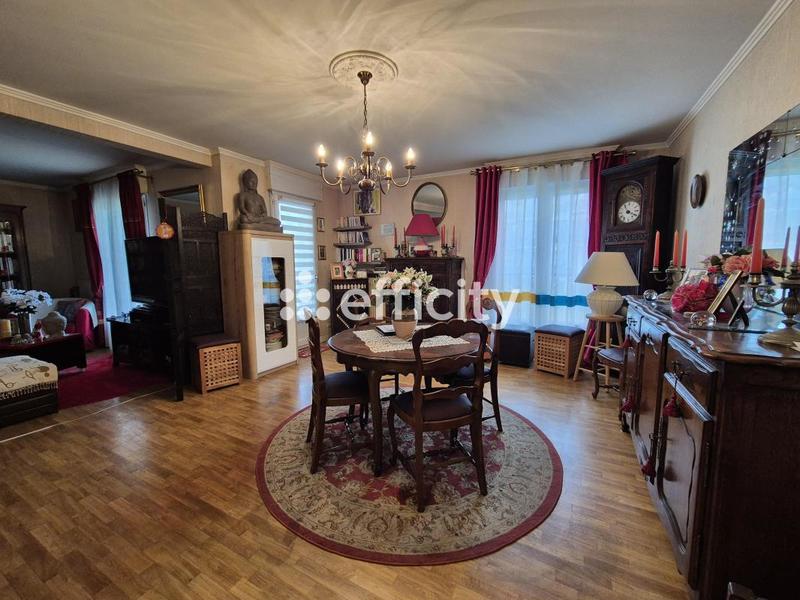 Appartement - 93 m² - 3 pièces