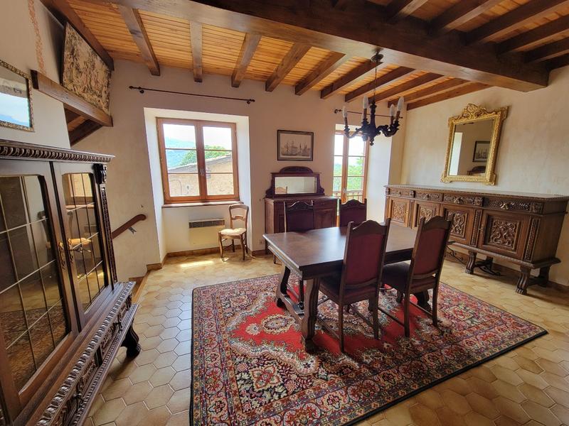 Maison de village - 160 m² - 6 pièces