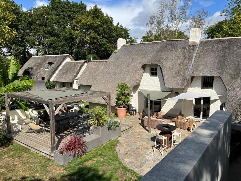 Chaumière - 312 m² - 9 pièces