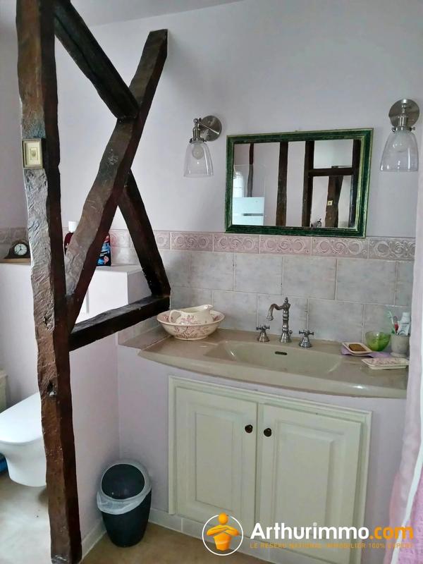 Maison - 228 m² - 9 pièces