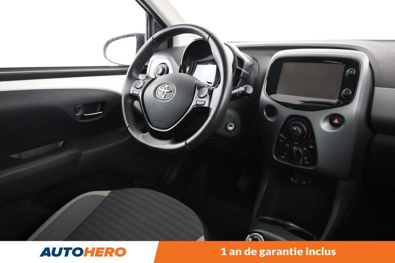 Toyota Aygo 1.0 Vvt-i X-Play X-Shift 3p 72 ch