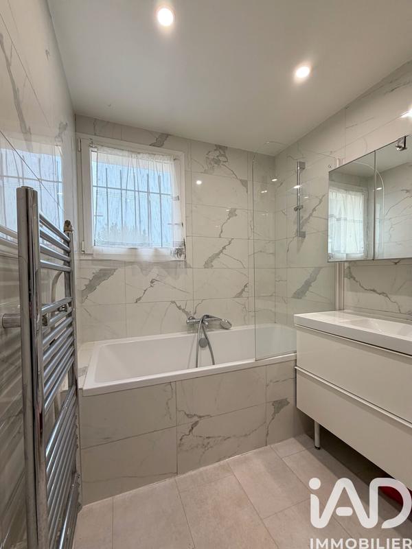 Maison - 128 m² - 7 pièces