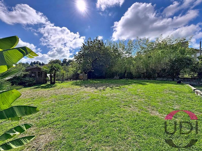 Maison - 200 m² - 5 pièces