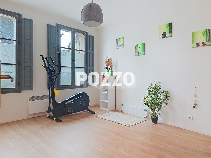 Appartement - 85 m² - 3 pièces
