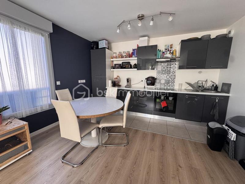 Appartement - 60 m² - 3 pièces