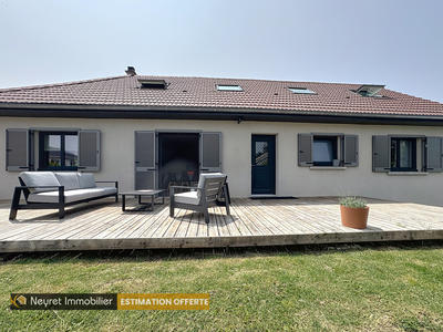 Maison - 160 m² - 7 pièces