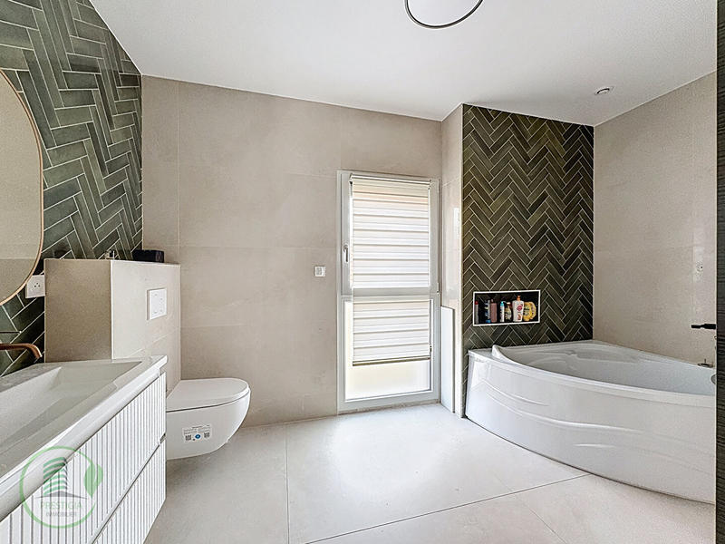 Maison - 187 m² - 7 pièces