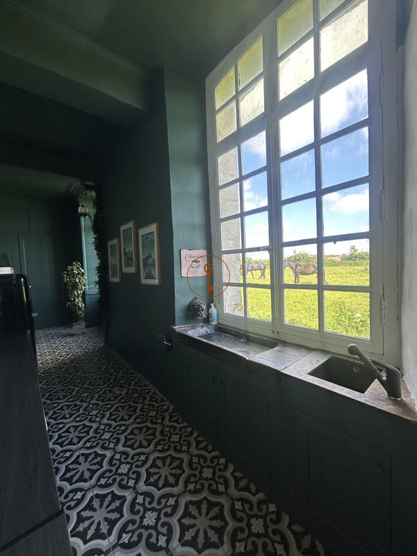 Manoir - 310 m² - 9 pièces