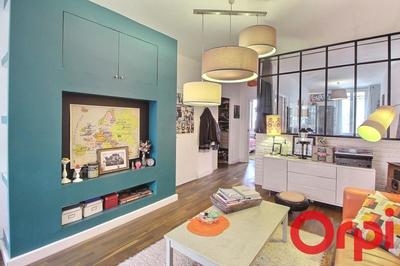 Appartement - 65 m² - 3 pièces