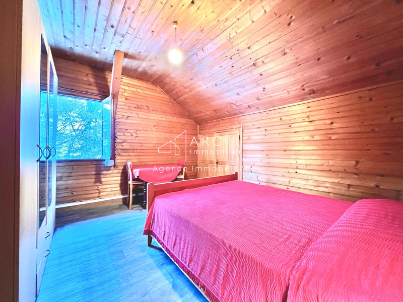 Maison - 140 m² - 7 pièces