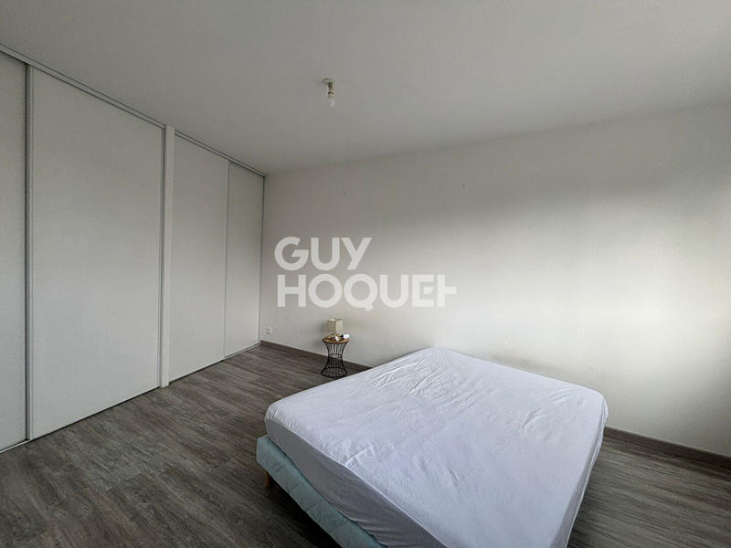 Appartement - 80 m² - 3 pièces