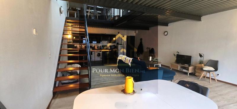 Duplex - 98 m² - 4 pièces