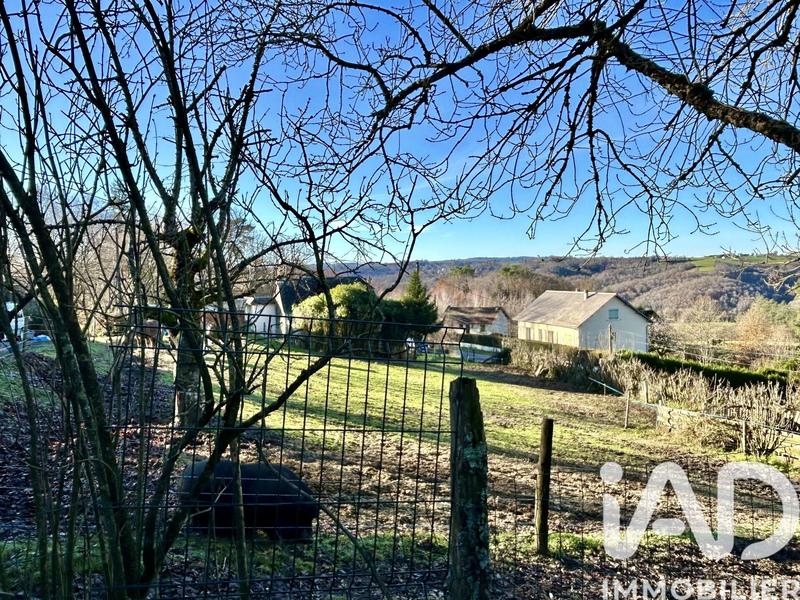 Maison - 143 m² - 5 pièces