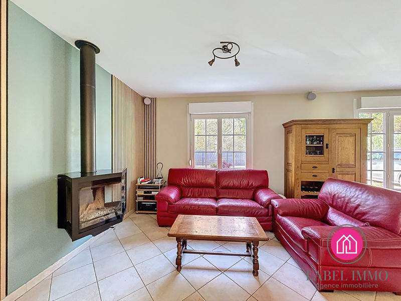 Maison - 162 m² - 9 pièces