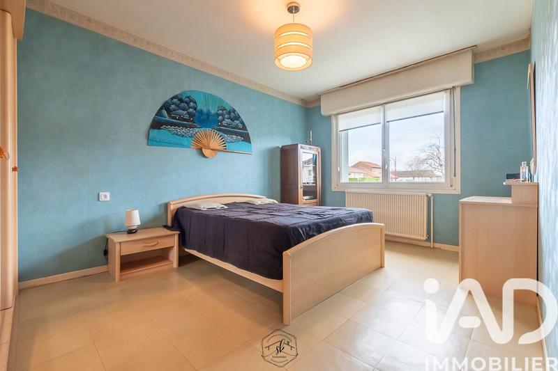 Maison - 97 m² - 5 pièces