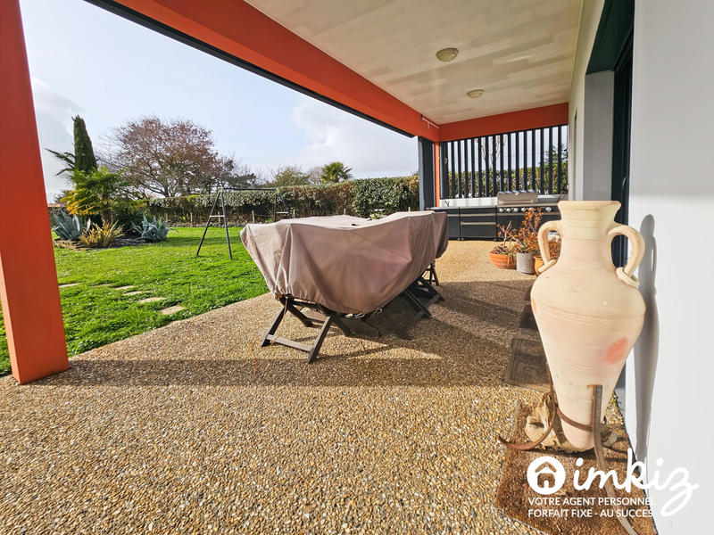 Maison - 172 m² - 8 pièces