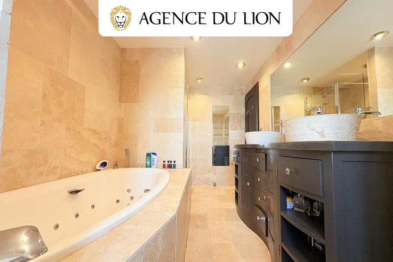 Longère - 235 m² - 9 pièces