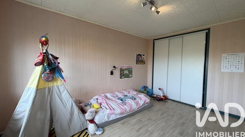 Maison - 102 m² - 4 pièces