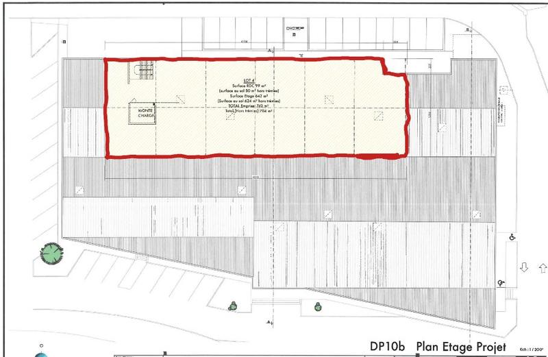 Local commercial - 1 198 m²