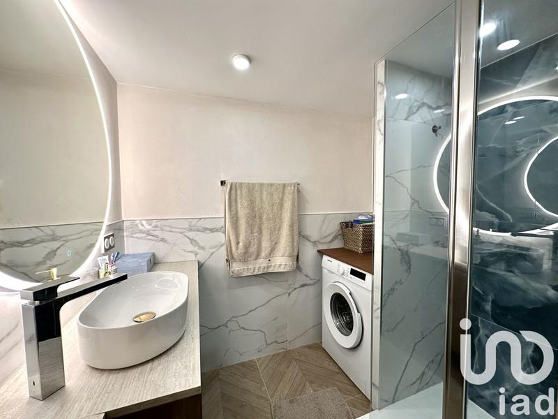 Appartement - 70 m² - 2 pièces