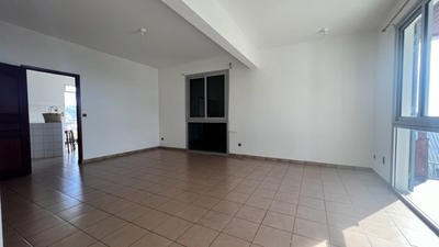 Maison - 165 m² - 6 pièces