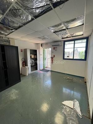 Bureau - 350 m² - 5 pièces