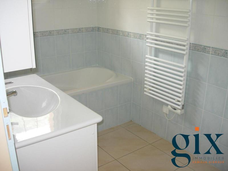 Villa - 67 m² - 3 pièces