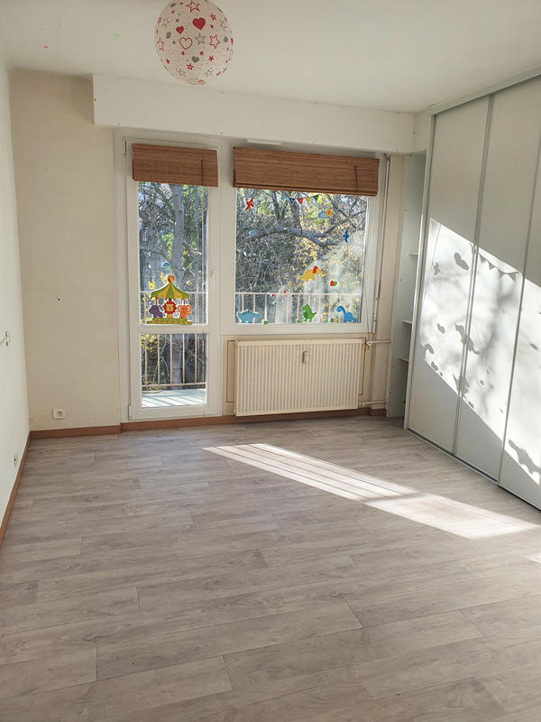 Appartement - 89 m² - 4 pièces