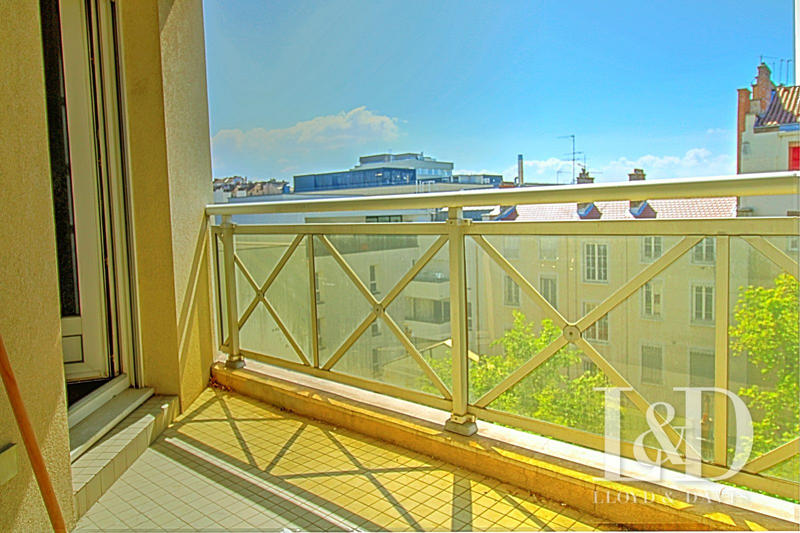 Appartement - 75 m² - 3 pièces