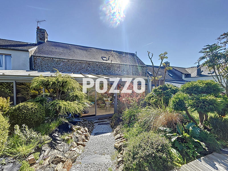 Maison - 92 m² - 4 pièces