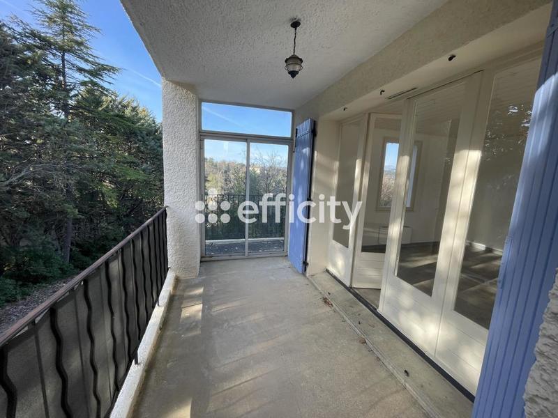 Maison - 170 m² - 7 pièces