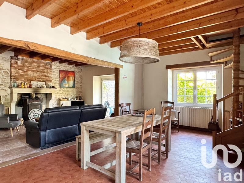 Maison - 276 m² - 11 pièces