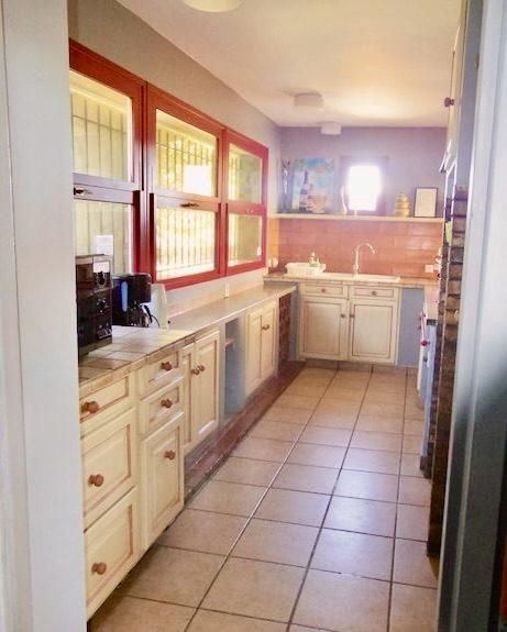 Maison - 335 m² - 12 pièces