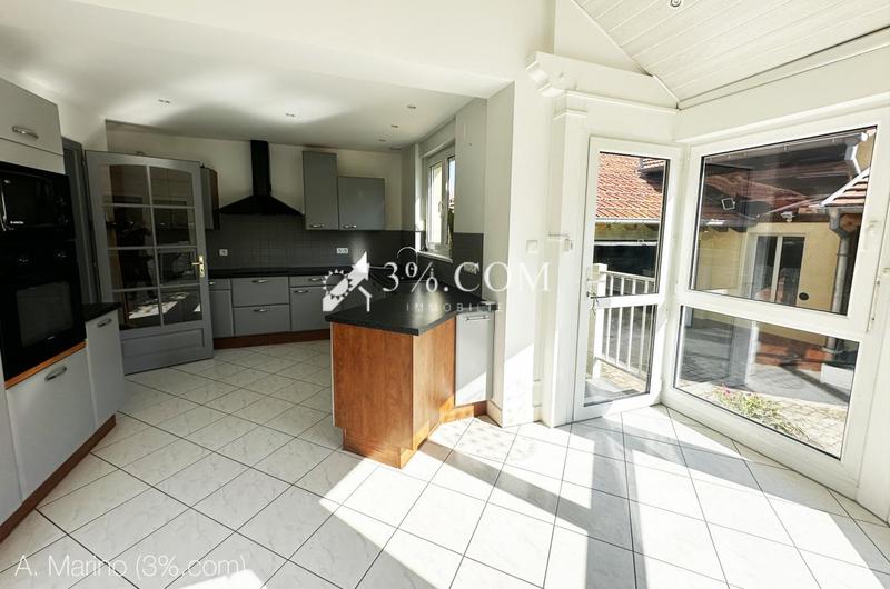 Maison - 160 m² - 6 pièces