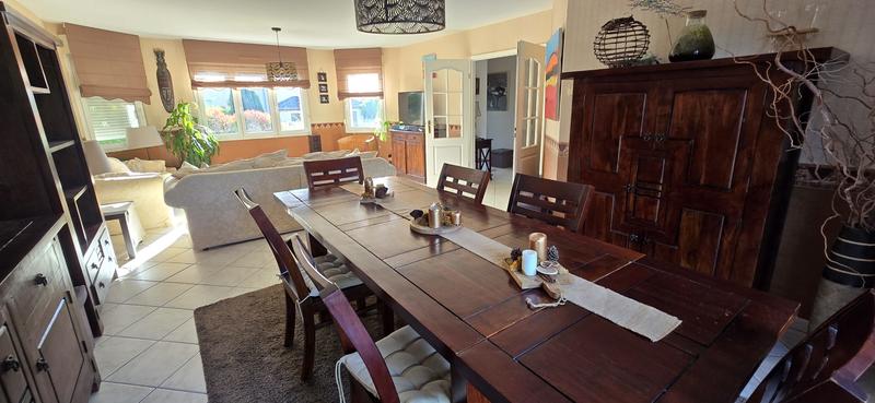 Maison - 156 m² - 8 pièces