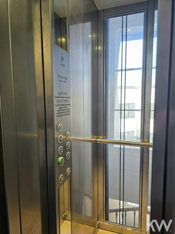 Appartement - 86 m² - 5 pièces