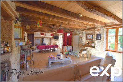 Maison traditionnelle - 157 m² - 6 pièces