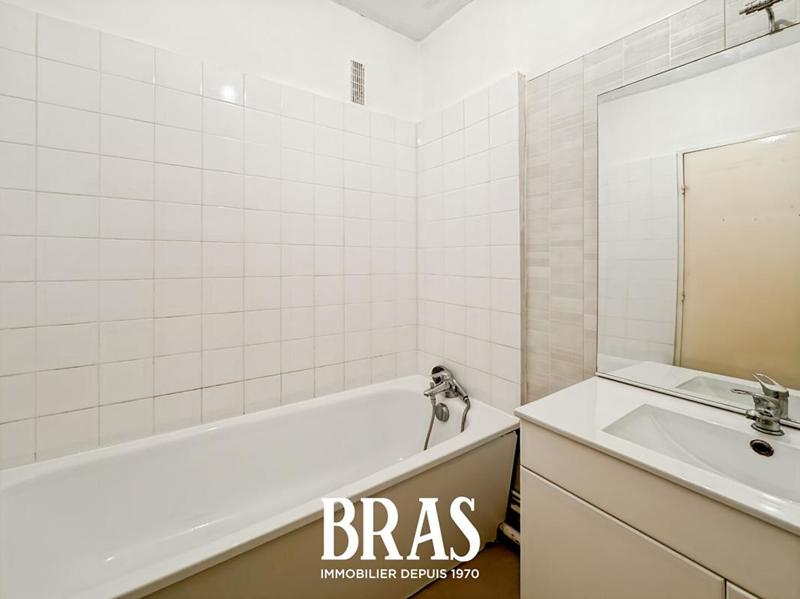 Appartement - 82 m² - 4 pièces