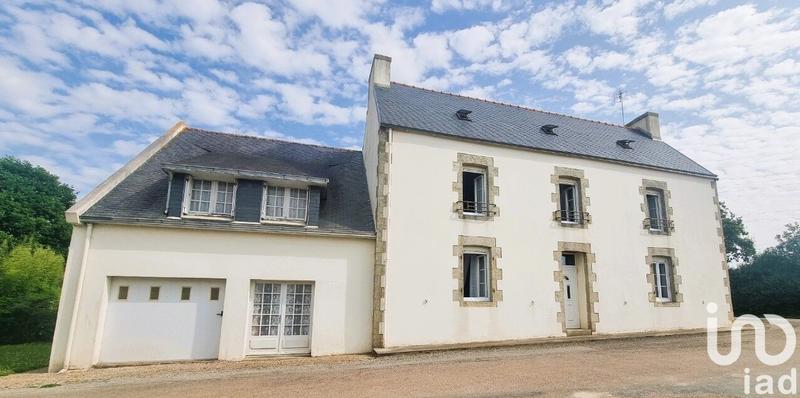 Maison - 243 m² - 10 pièces