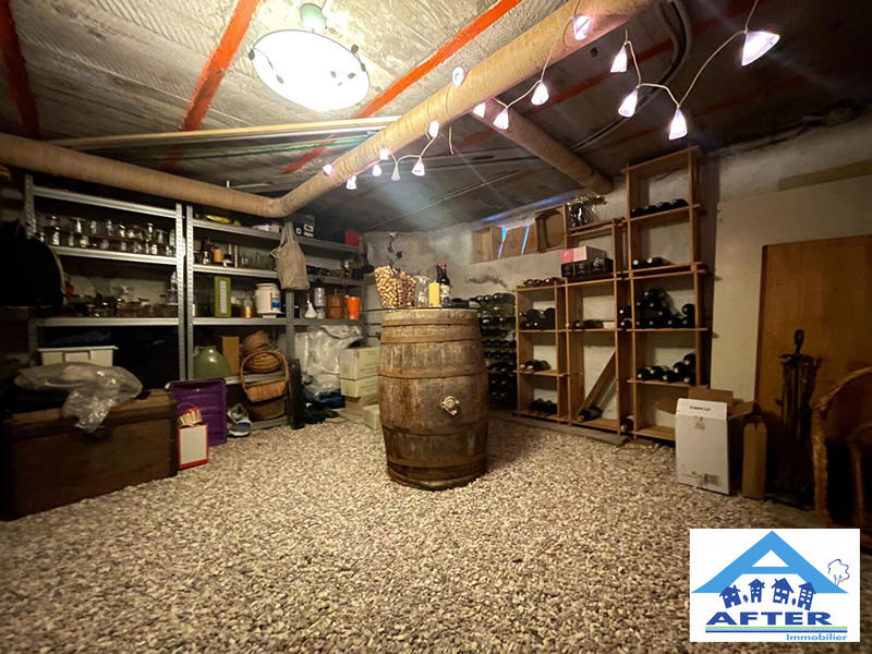 Maison - 187 m² - 9 pièces