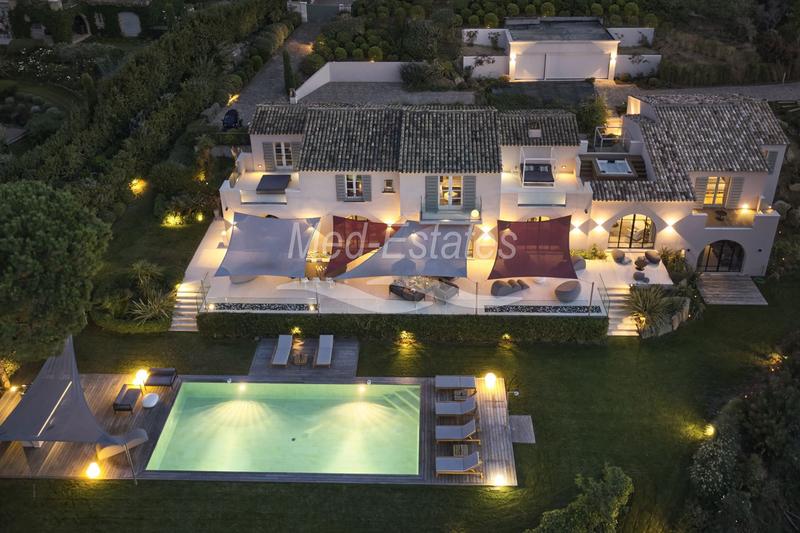 Villa - 550 m² - 10 pièces