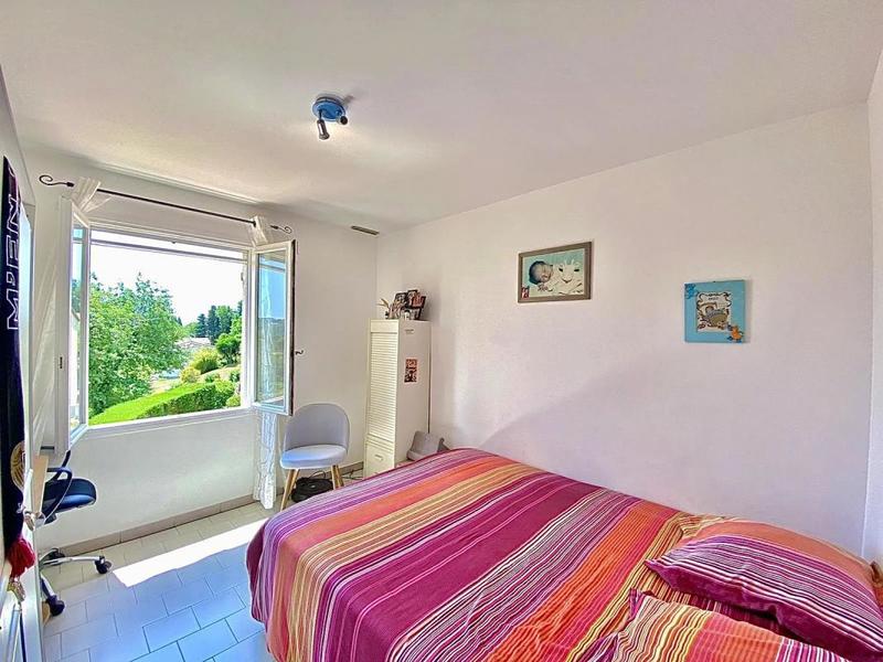 Maison jumelée - 115 m² - 5 pièces