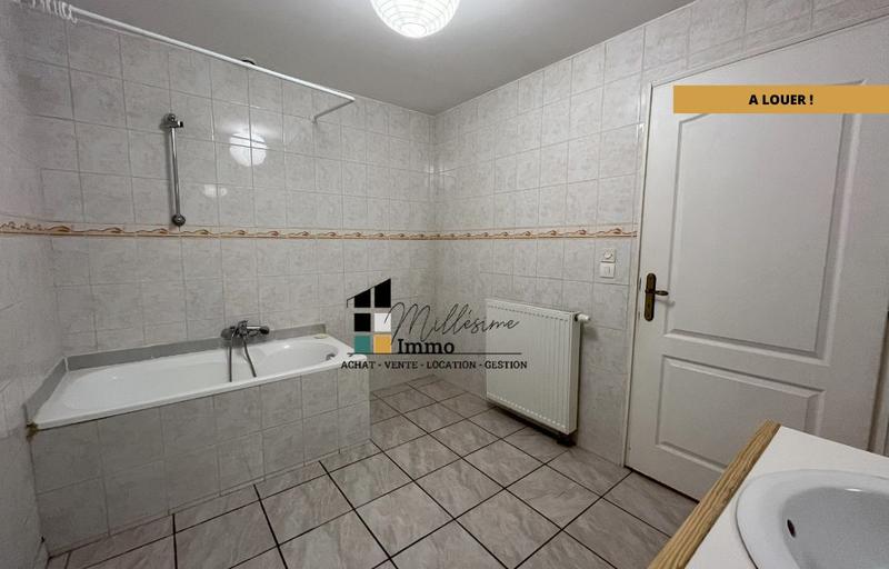 Appartement - 81 m² - 3 pièces