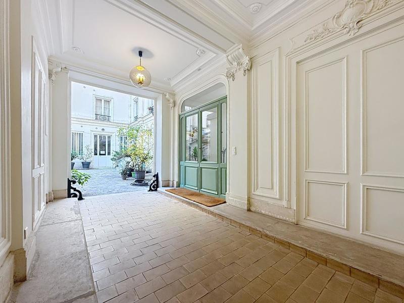 Appartement - 60 m² - 2 pièces