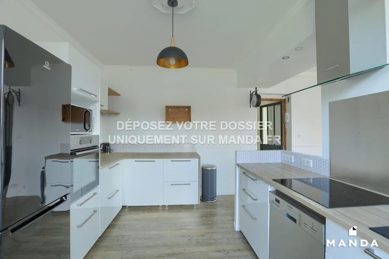 Chambre - 12 m² - 5 pièces