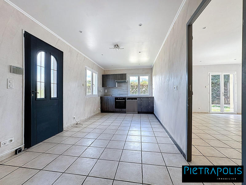 Local d'activités - 104 m² - 4 pièces