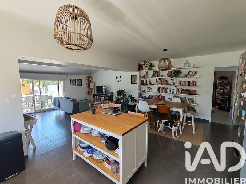 Maison - 110 m² - 5 pièces