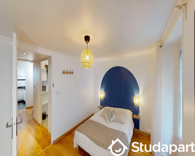 Chambre - 70 m² - 1 pièce